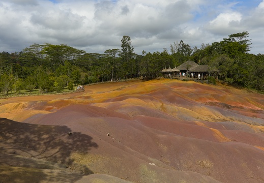 Seven Colored Earth